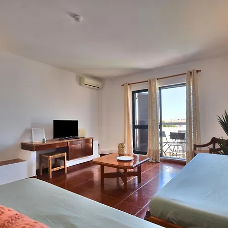 Apartamento Beguest Oura Vilanova *