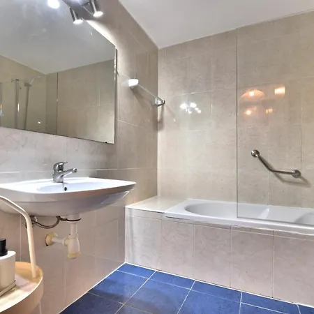 Apartamento Beguest Oura Vilanova *